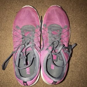 Nike women shoes